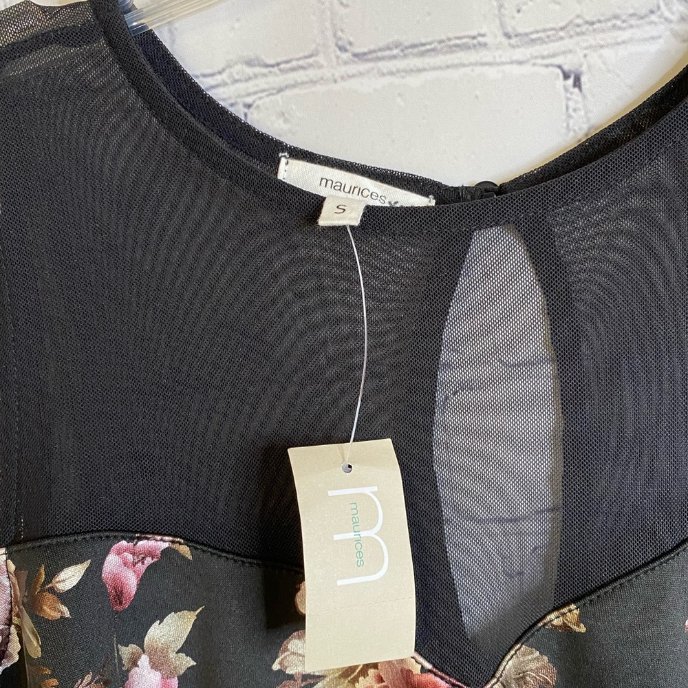 NWTO! Maurice dress! Size small! - Picture 4 of 9
